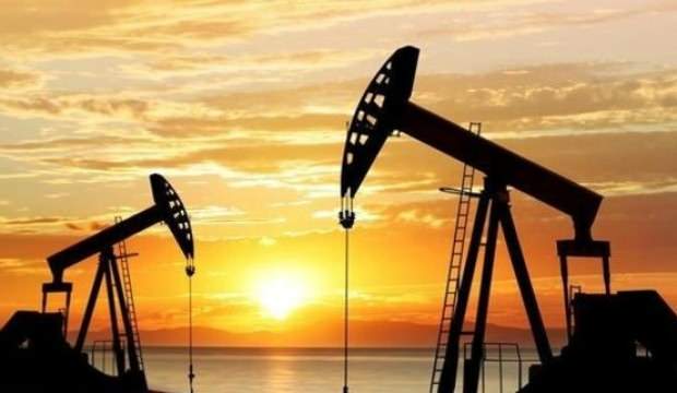 Brent petrolün varili 70,30 dolar