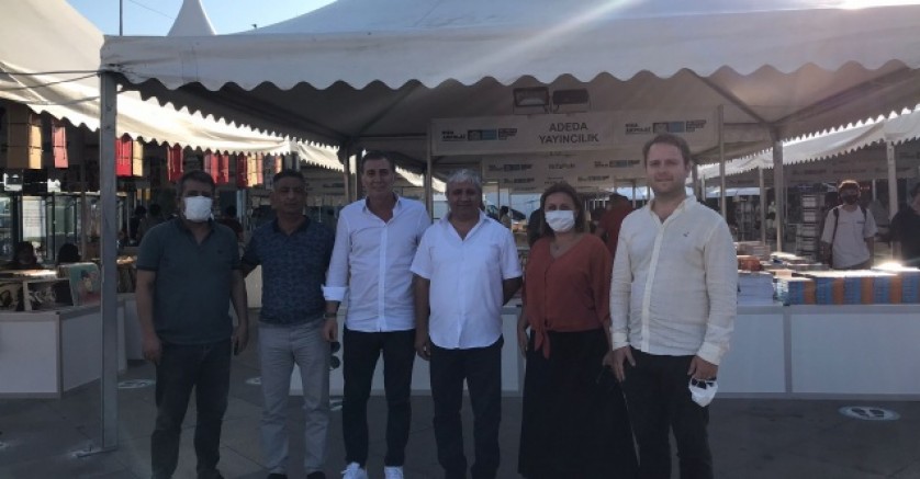 CHP Beşiktaş'tan Edebiyat, Kitap ve Plak Festivali'ne ziyaret