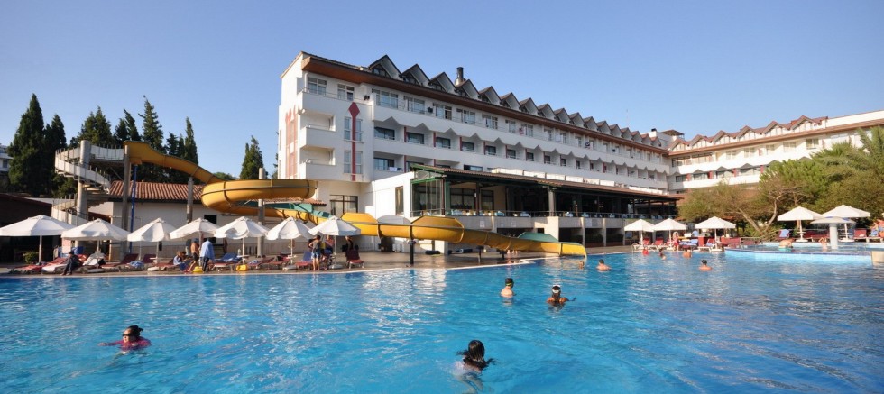 Cunda'nın  Haliç Park Hotel'i misafirlerine huzurlu tatil