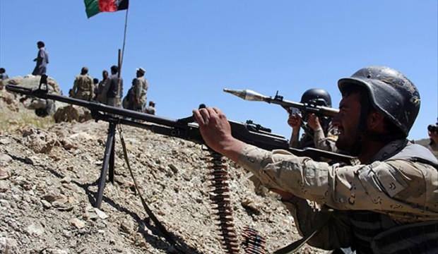 Afganistan-Pakistan sınırında pusu: 4 Pakistan askeri öldü
