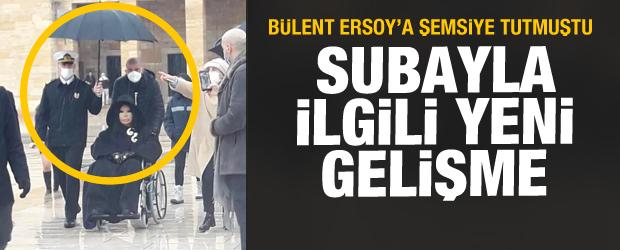 Anıtkabir'de Bülent Ersoy'a şemsiye tutan subay görevden alındı