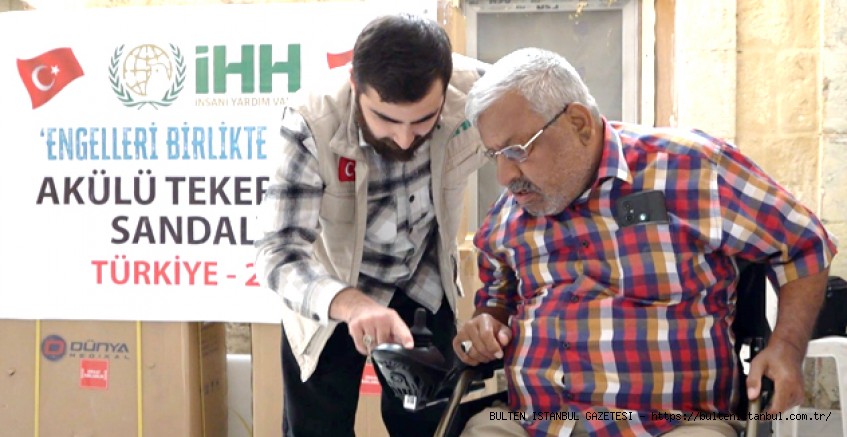İHH, 60 ADET AKÜLÜ TEKERLEKLİ SANDALYE DAĞITTI