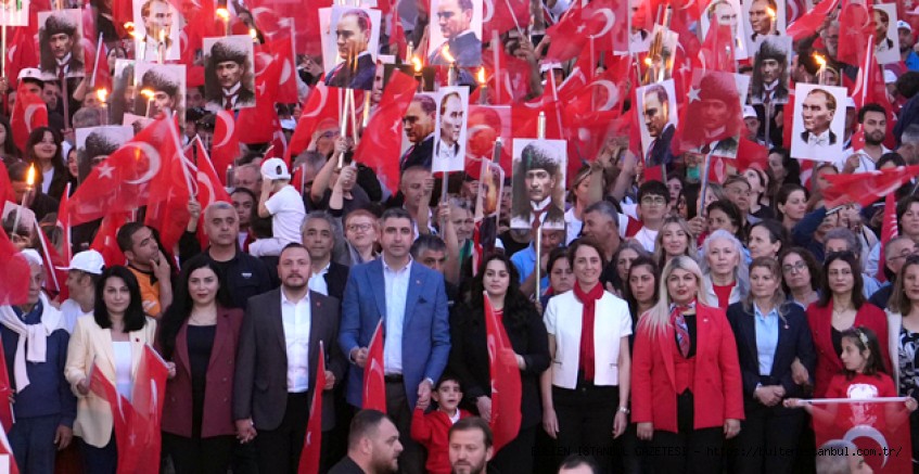 KARTAL’DA 19 MAYIS COŞKUSU MEYDANLARA SIĞMADI