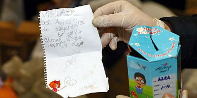 Azra'nın notu herkesi duygulandırdı