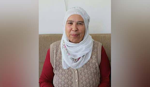 Bahçeye çıktığı sırada yıldırım düşmesi sonucu hayatını kaybetti