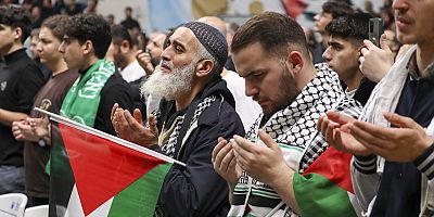 Binlerce kişi Diriliş Buluşmaları’nda Filistin için bir araya geldi