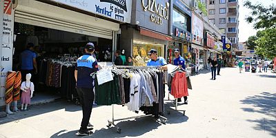 ÇEKMEKÖY’DE KALDIRIM İŞGALİNE ZABITA DENETİMİ