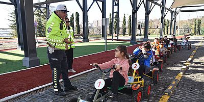 Çocuk Trafik Eğitim Parkı İlk Misafirlerini Ağırladı