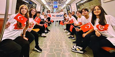 Cumhuriyet çocukları, 100. Yıl coşkusunu metroya taşıdı