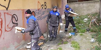 GAZİOSMANPAŞA’DA TEMİZLİK SEFERBERLİĞİ