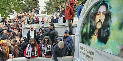 İETT’DEN BARIŞ MANÇO’YA VEFA OTOBÜSÜ