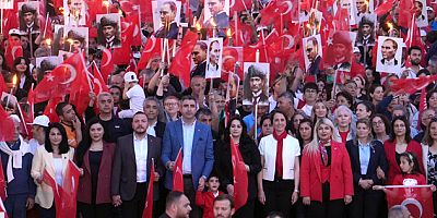 KARTAL’DA 19 MAYIS COŞKUSU MEYDANLARA SIĞMADI