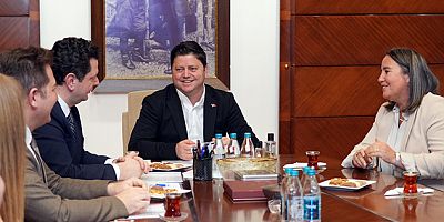 MİMARLAR ODASI’NDAN KADIKÖY BELEDİYESİ’NE ZİYARET