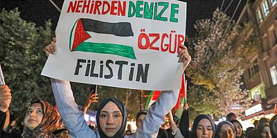 YÜZ BİNLER İSTANBUL’DA GAZZE İÇİN YÜRÜDÜ