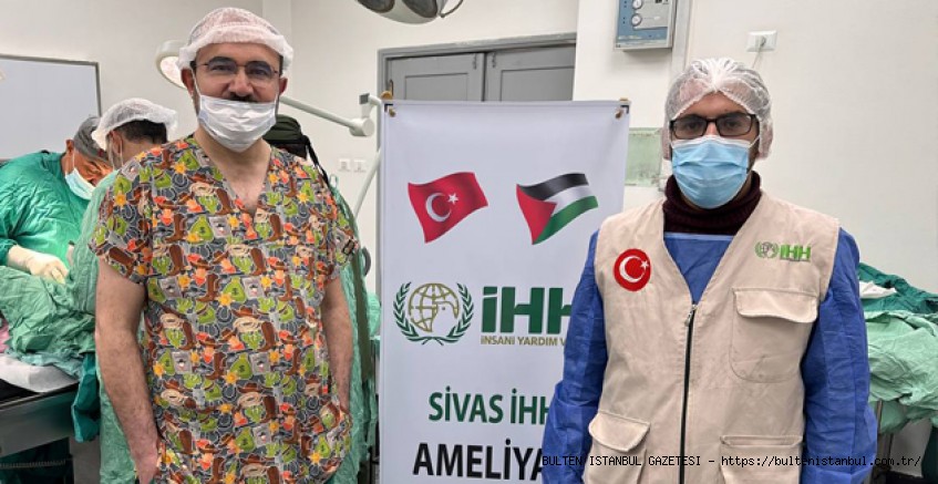 TÜRK DOKTORLARDAN GAZZELİ YARALILARA AMELİYAT DESTEĞİ